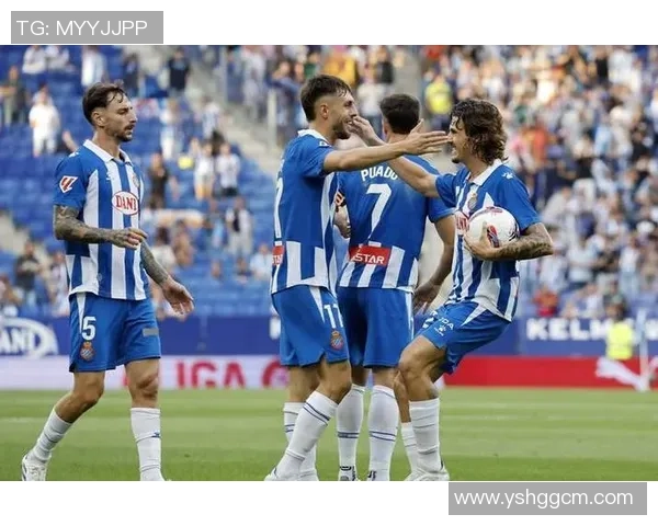 葡国民与阿维斯的精彩对决分析与赛季前景展望